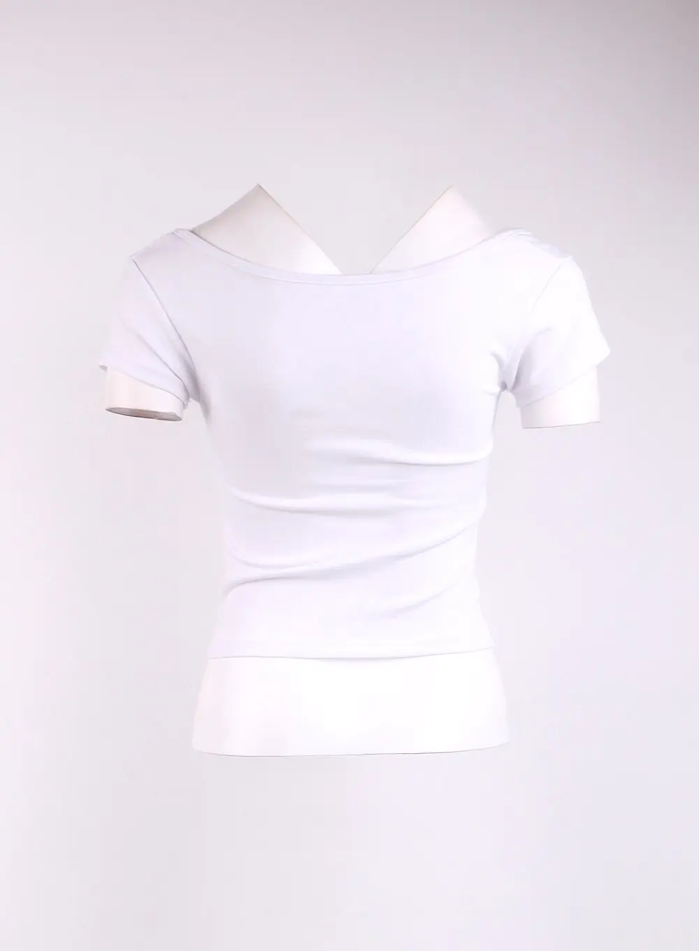 Backless Short Sleeve Tee CJ425