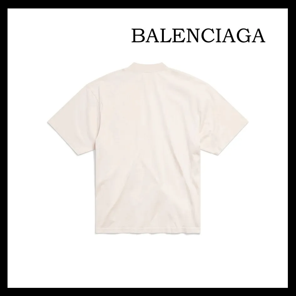 BALENCIAGA  |Political Stencil T-shirt Medium Fit in Black/white