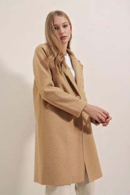 Cachet Coat