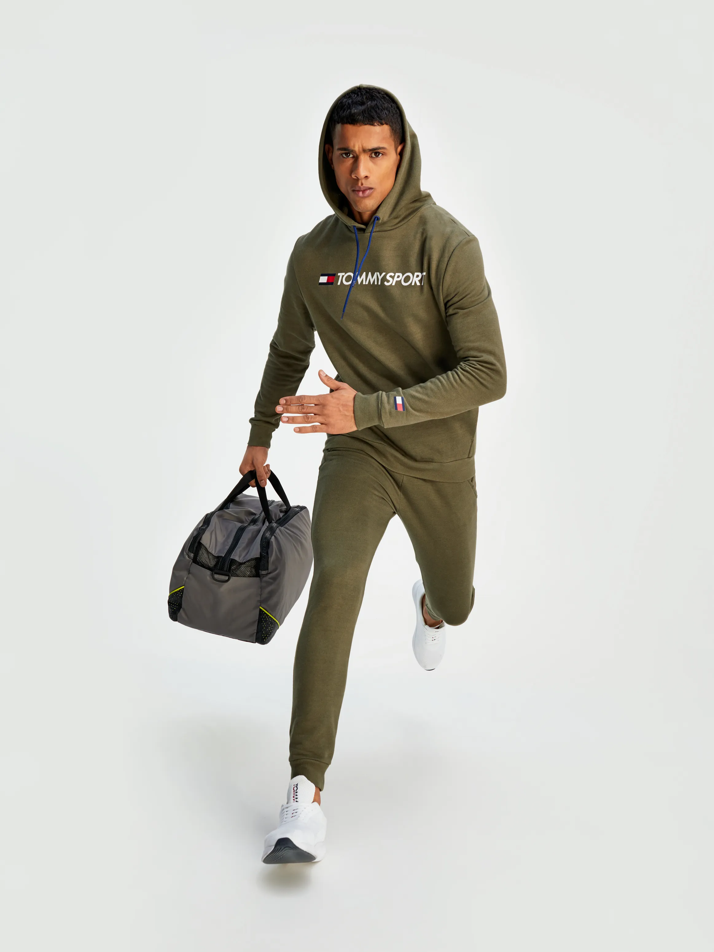 Chest Logo Fleece Hoodie | Sweatshirts & Hoodies | Tommy Hilfiger