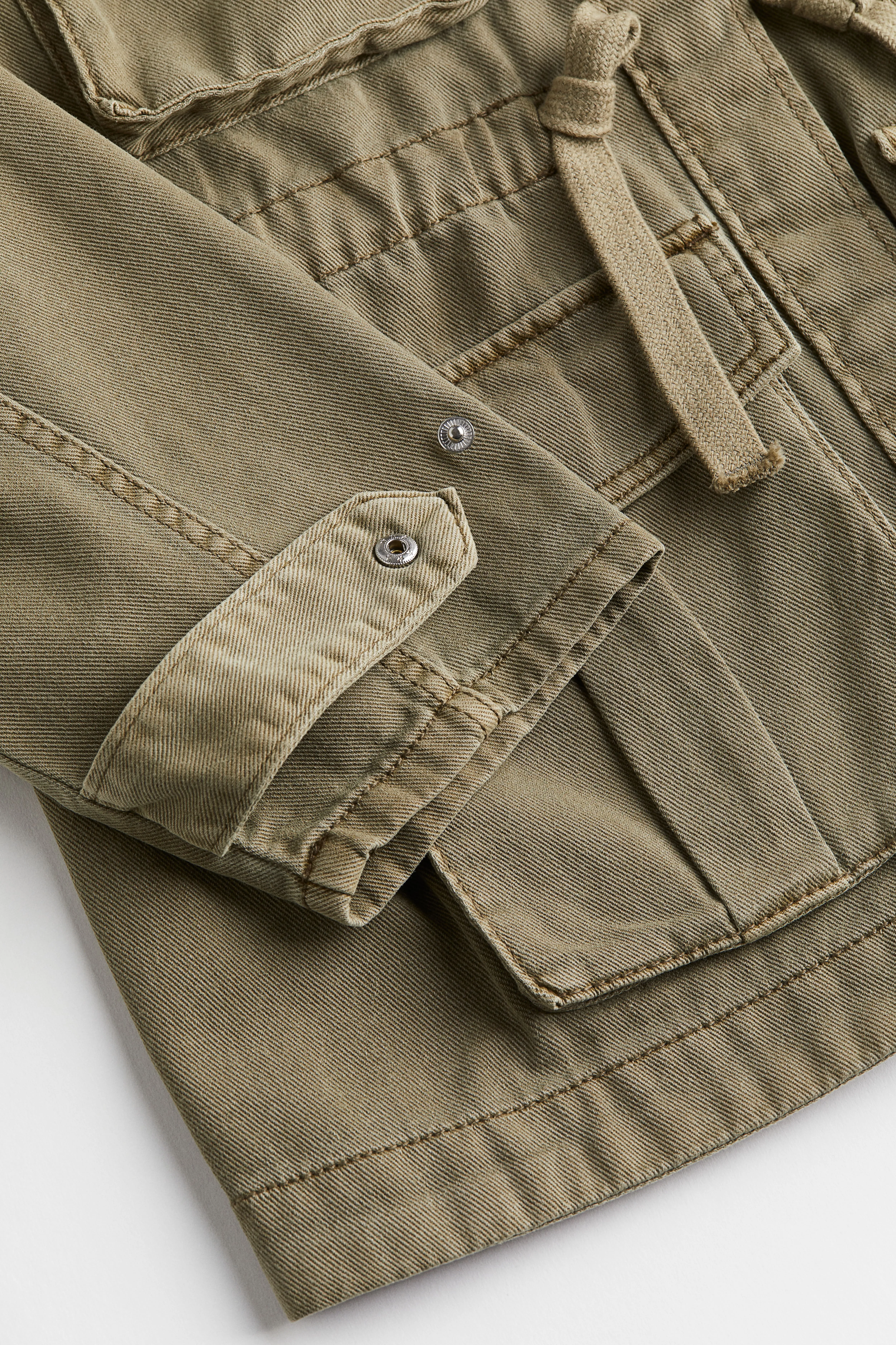 Cotton twill utility jacket - Long sleeve - Regular length - Khaki green - Ladies | H&M GB