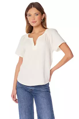 SPLIT NECK TOP