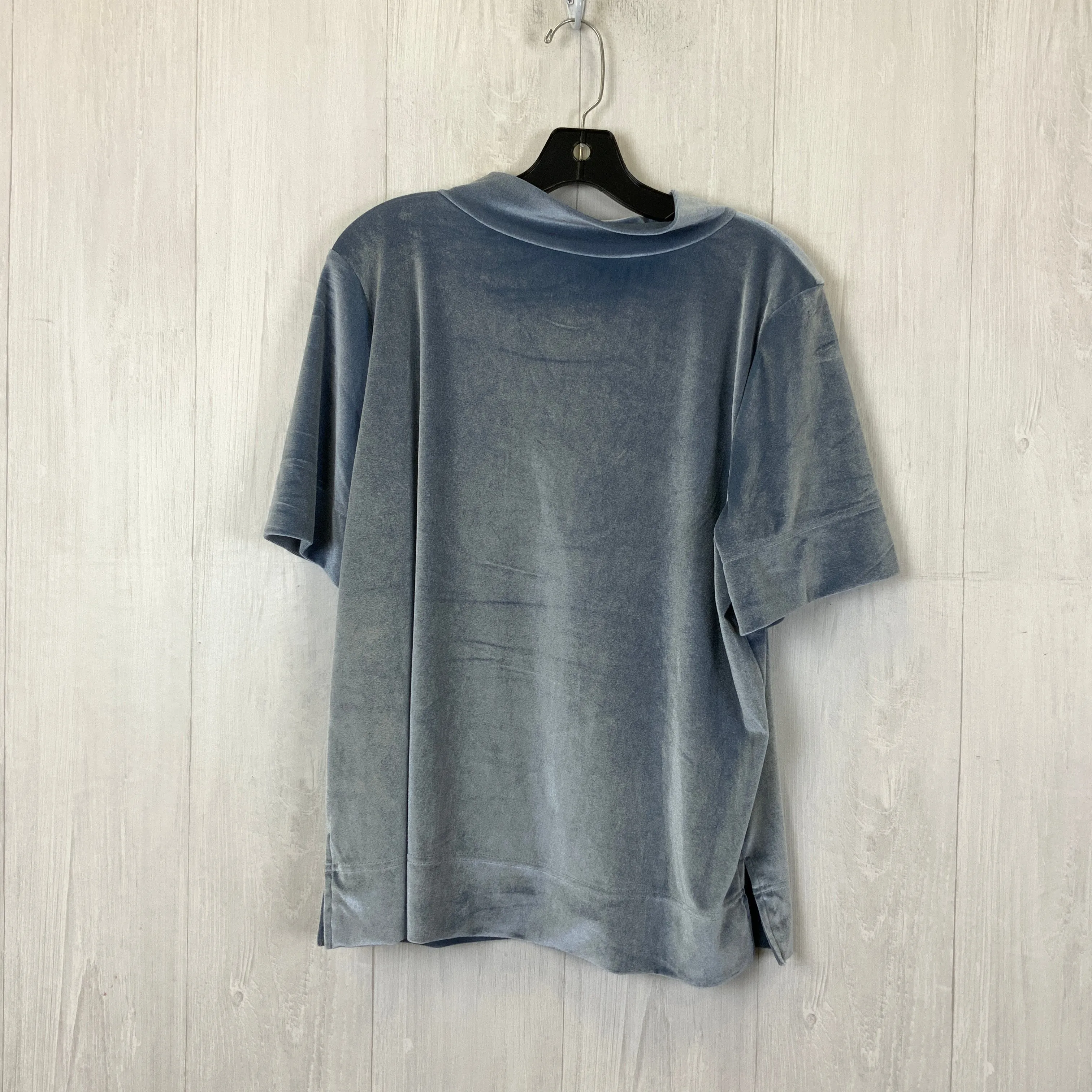 Top Short Sleeve By Anthropologie  Size: Xl